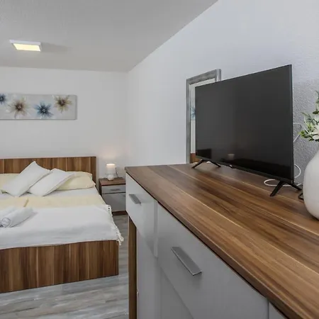 Villa Marija Krstatice