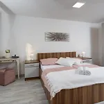 Villa Marija *
